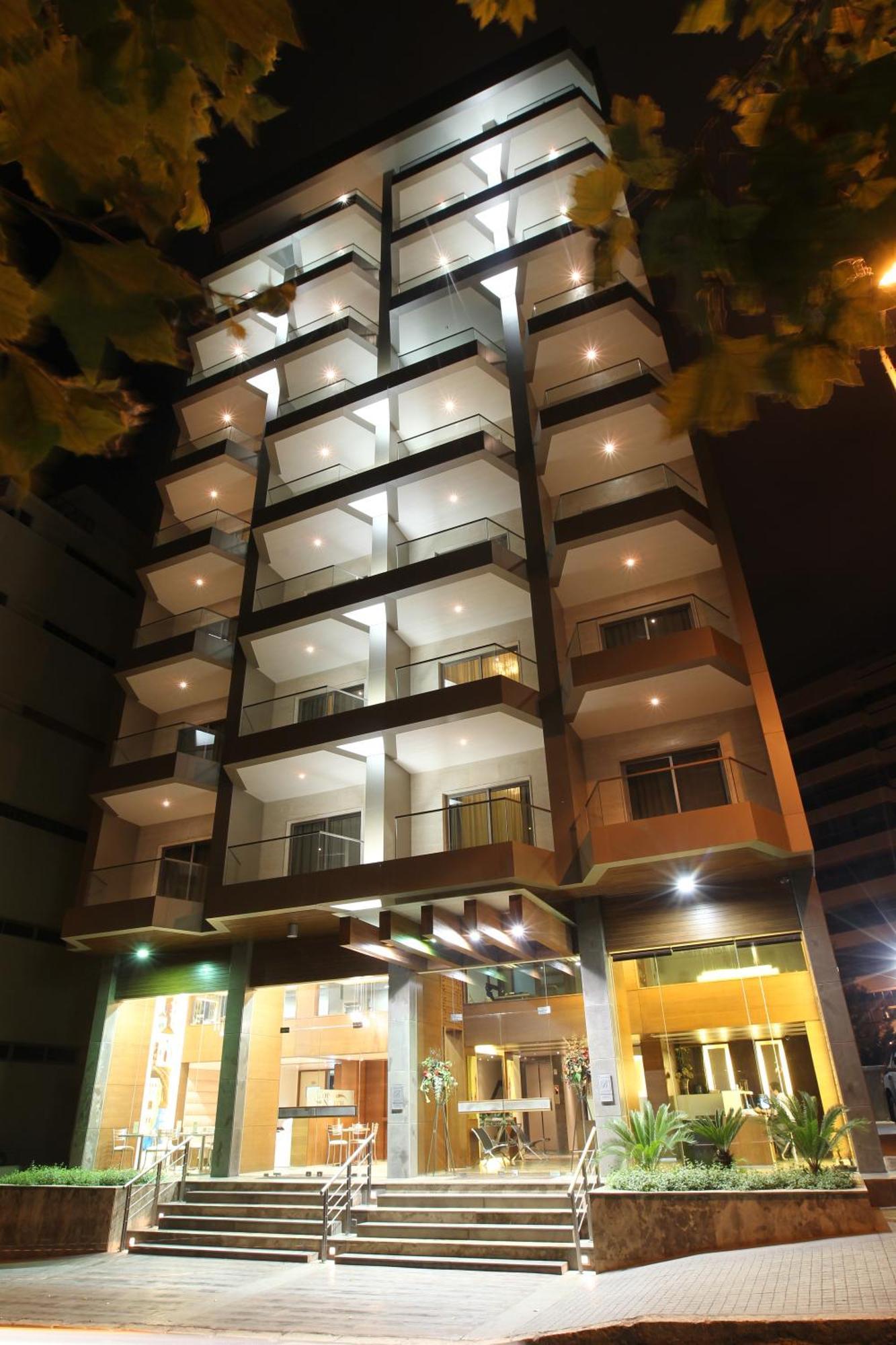 Britannia Suites Beirute Exterior foto