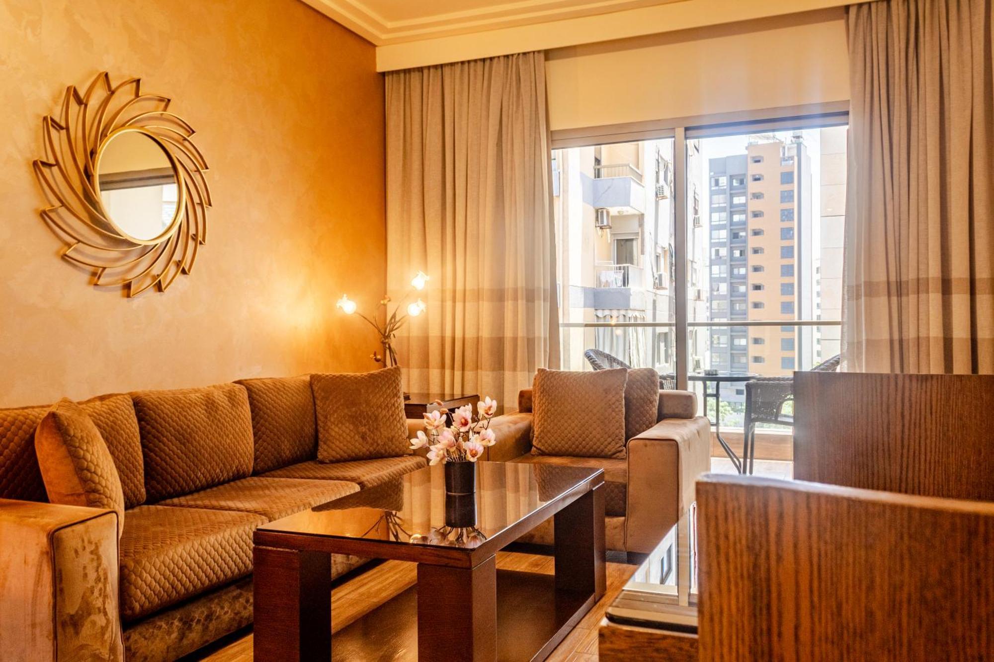 Britannia Suites Beirute Exterior foto